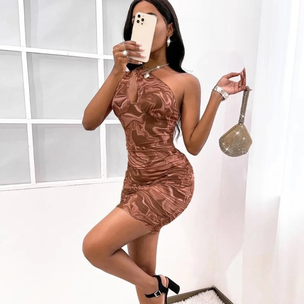 One shoulder keyhole dress